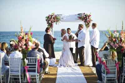 what are your colors and what season are/did you get married in?