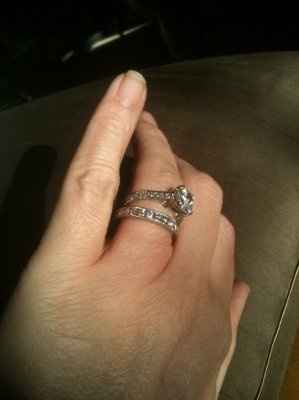 ok so I know a post like this was done not to long ago...but since we have some newbies..E-RINGS! lo