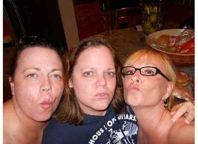 POST pics of your dress, your flowers, your man,  friend lighting cig of a tiki torch & your boobs!