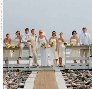 Champagne color bridesmaid dress on Beach?