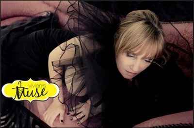 Boudoir Pics Sharing