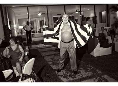 what is with the no cash bar stand?