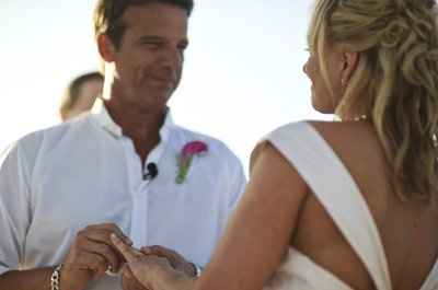 ALUMNI Brides of Wedding Wire....