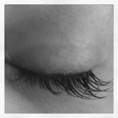 Anyone wear eyelash extensions?