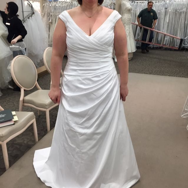Sites for More "Mature" Bride's Dress?