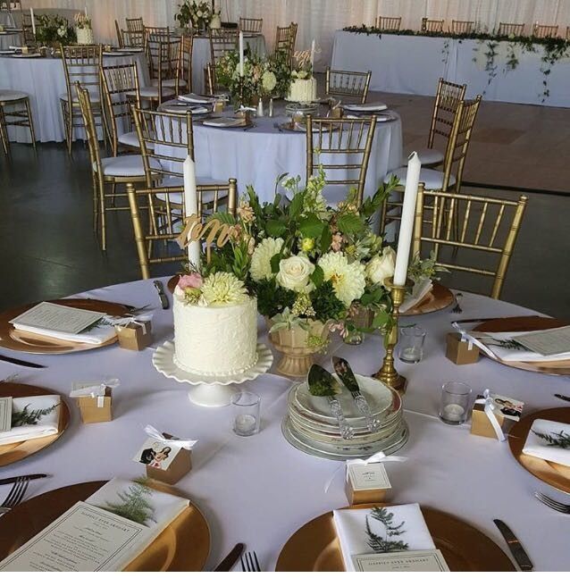 She's eating the centerpiece....