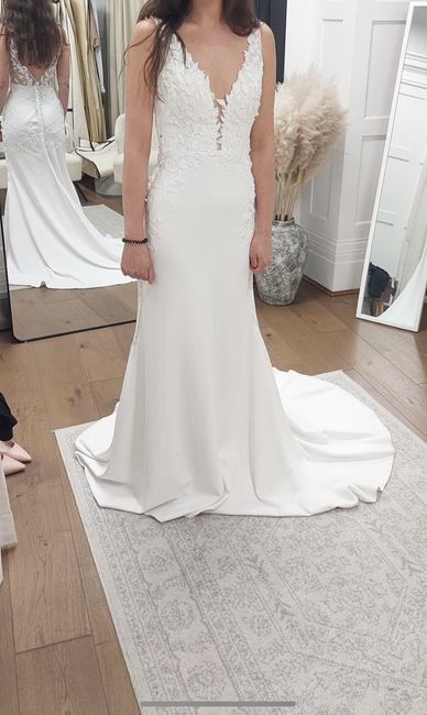 Beach Wedding Dress Help! 1