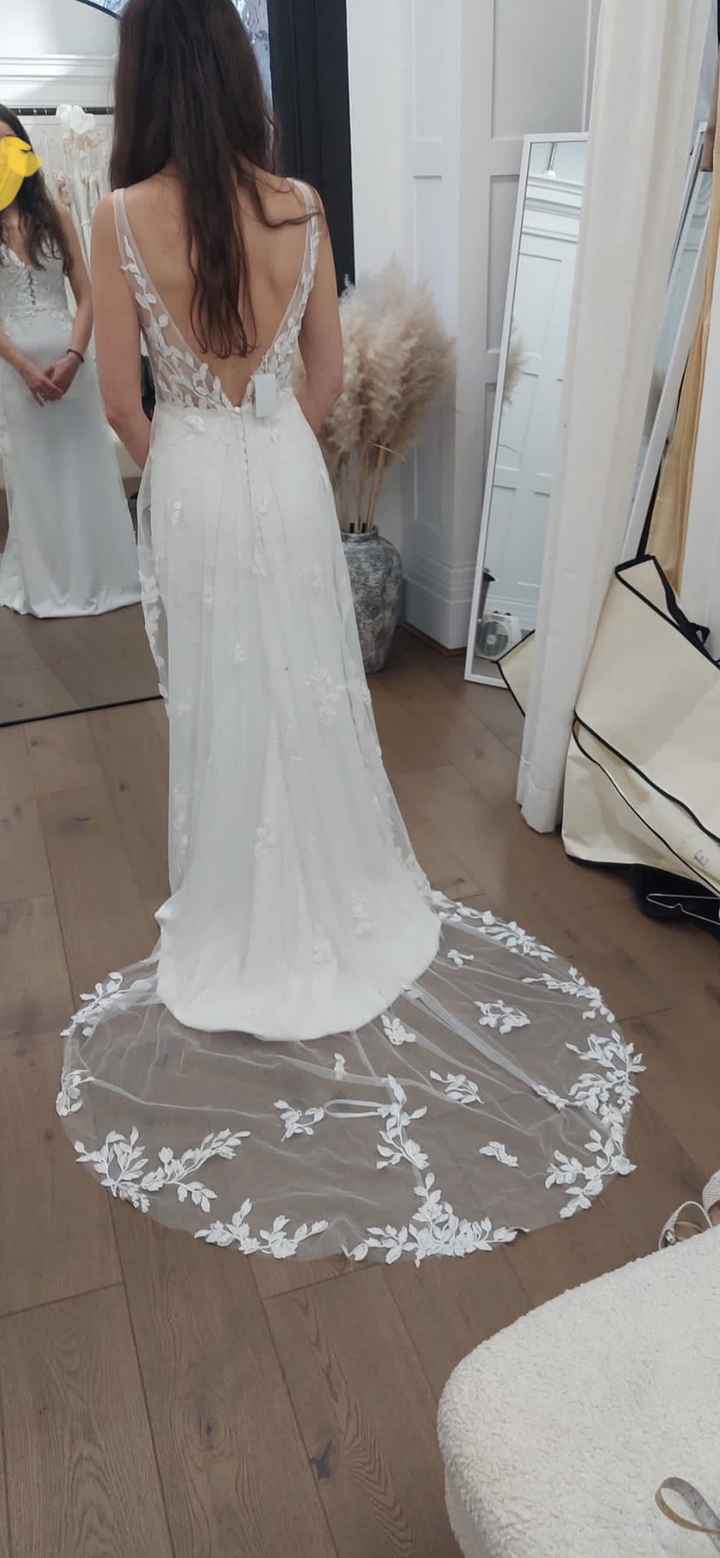 Overseas Brides - Wedding Dress Help Please!!! - 1