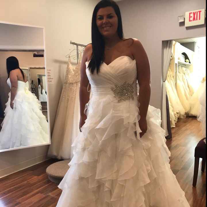 Show me your dresses!!