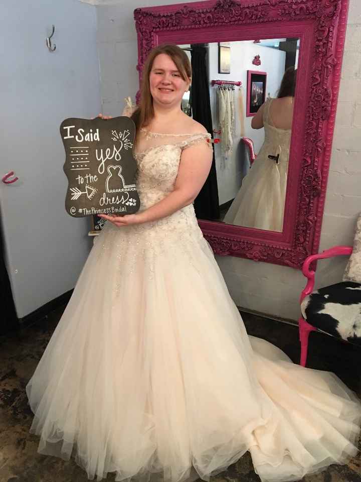 Found my dress! - 1