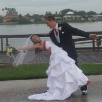 Let's see all of the bride's with their grooms!