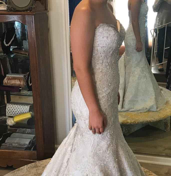 Please show your wedding dress, ladies - 1