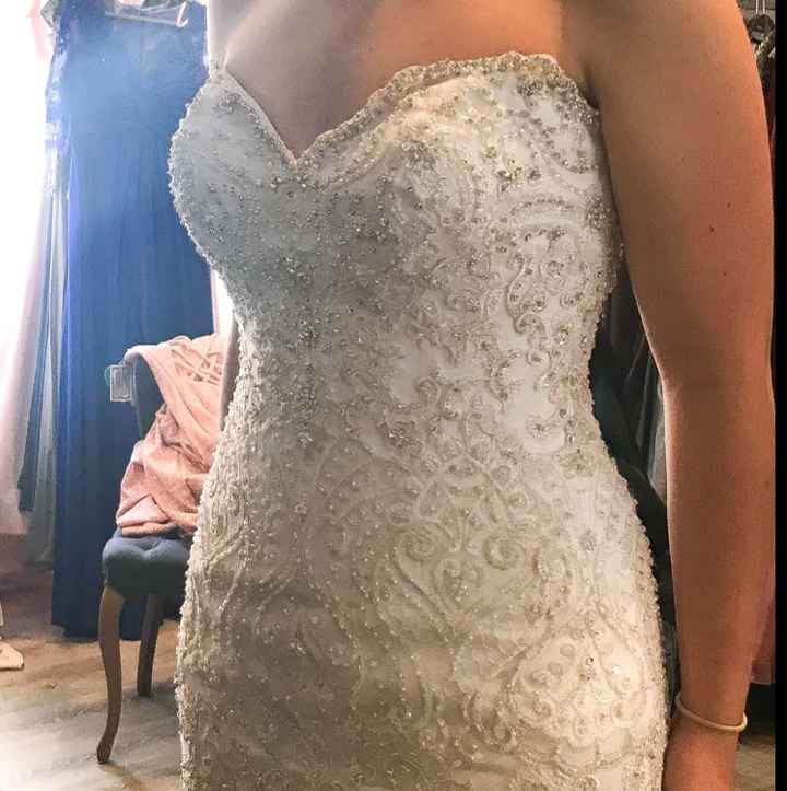 Please show your wedding dress, ladies - 2