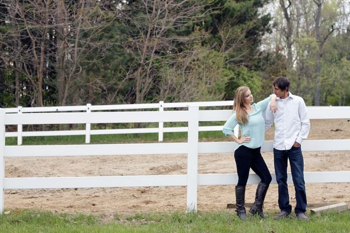 Show me your engagement photo outfits!