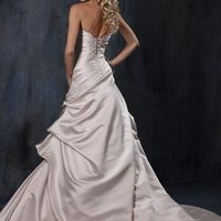 Need help finding a matching veil!