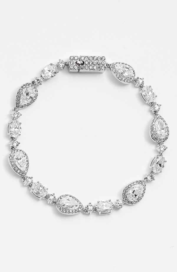 Let's talk Bridal Jewelry!
