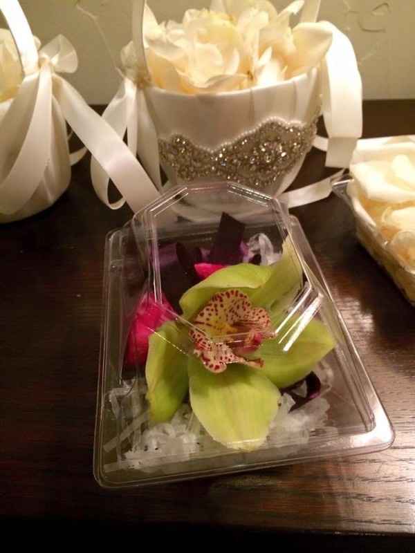 Flower girl basket and ring bearer