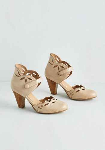 NWR: E-Pic Dress...What Shoes??