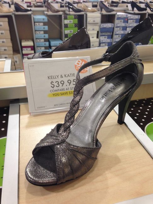 Bridesmaid's shoe colors??