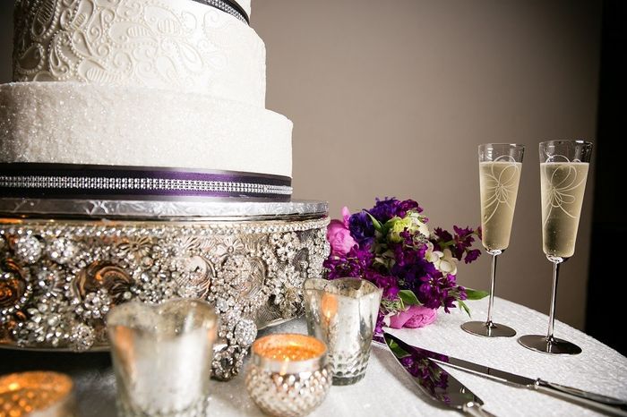 What to do with the bridemaids' bouquets at the reception