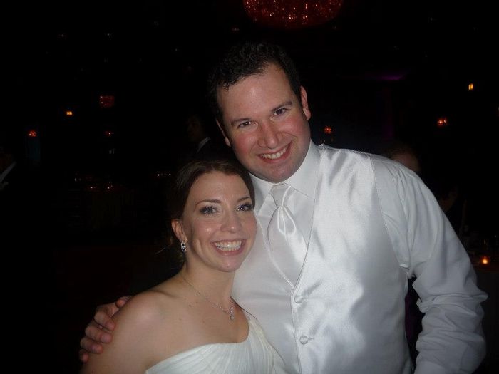 I AM BACK AS A MRS!!! (with some pics!!!)