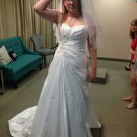 Brides with curves!