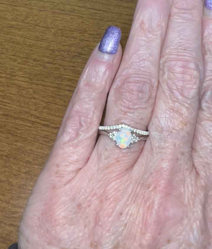 Brides of 2022! Show us your ring! - 1