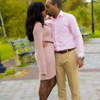 Who's taking fall engagement pictures? - 1