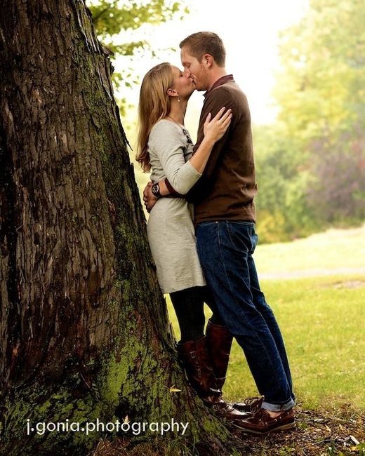 Show Me Engagement Photos!!