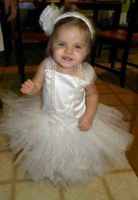 FINISHED 1 of 2 of my flower girls dresses!!(pics)