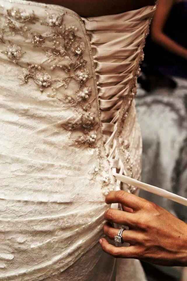 im a mrs!  pro pics!