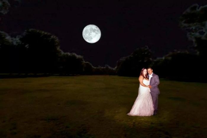 im a mrs!  pro pics!