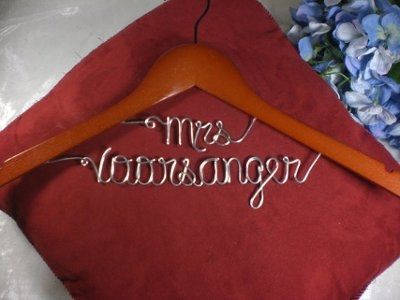 WR: My Bridal Hanger is in (Pics!!!)