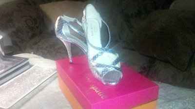 ladies, i think i met the shoes i am going to marry- er, umm, get married in.