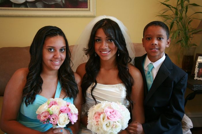 IM MARRIED!!! Some Pics & Advice *Updated* w/ sneak peek Not touched up Professional Pics :) PIC HEA