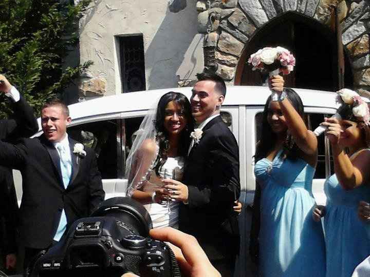 IM MARRIED!!! Some Pics & Advice *Updated* w/ sneak peek Not touched up Professional Pics :) PIC HEA