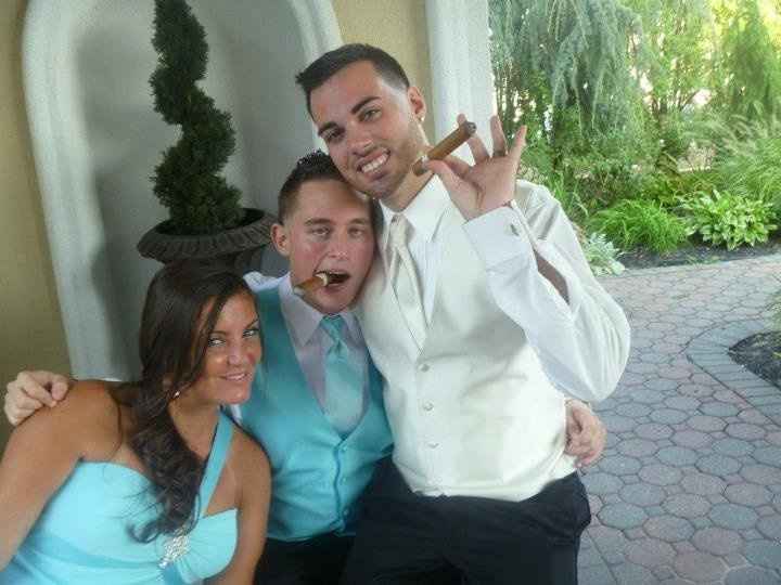 IM MARRIED!!! Some Pics & Advice *Updated* w/ sneak peek Not touched up Professional Pics :) PIC HEA