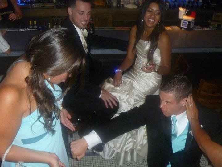 IM MARRIED!!! Some Pics & Advice *Updated* w/ sneak peek Not touched up Professional Pics :) PIC HEA