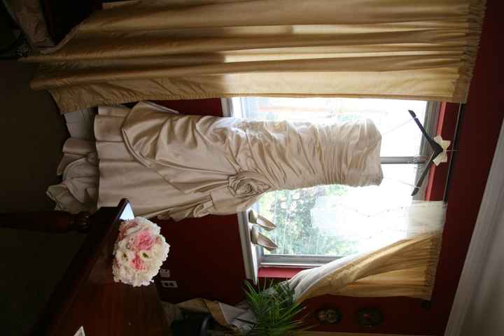 IM MARRIED!!! Some Pics & Advice *Updated* w/ sneak peek Not touched up Professional Pics :) PIC HEA