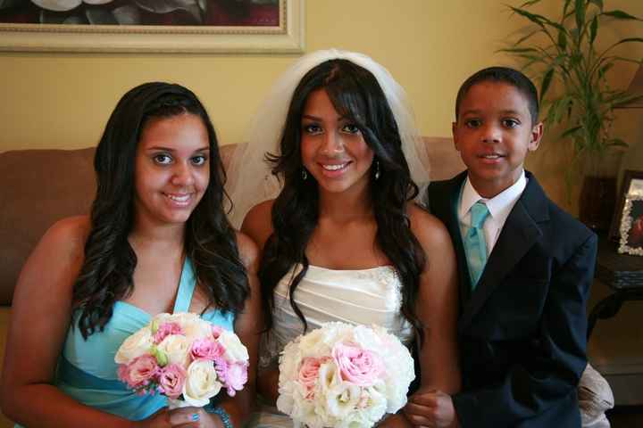 IM MARRIED!!! Some Pics & Advice *Updated* w/ sneak peek Not touched up Professional Pics :) PIC HEA