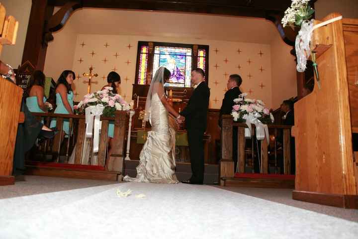 IM MARRIED!!! Some Pics & Advice *Updated* w/ sneak peek Not touched up Professional Pics :) PIC HEA