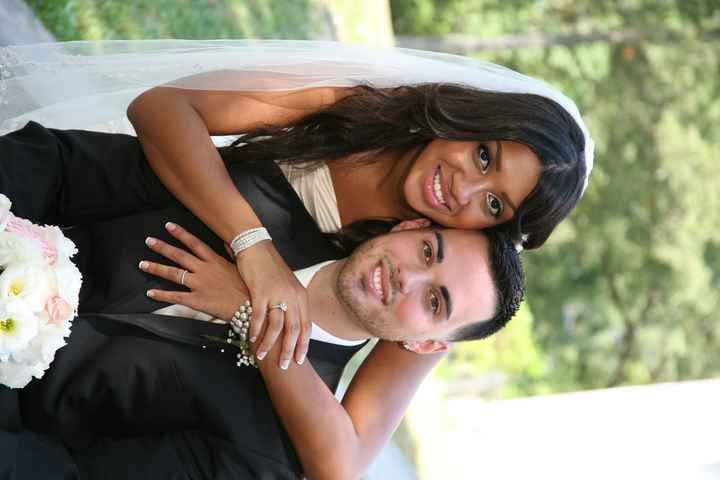 IM MARRIED!!! Some Pics & Advice *Updated* w/ sneak peek Not touched up Professional Pics :) PIC HEA
