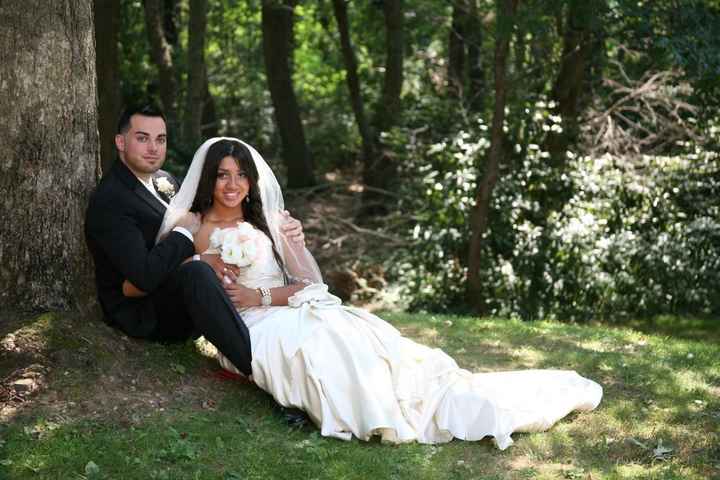 IM MARRIED!!! Some Pics & Advice *Updated* w/ sneak peek Not touched up Professional Pics :) PIC HEA