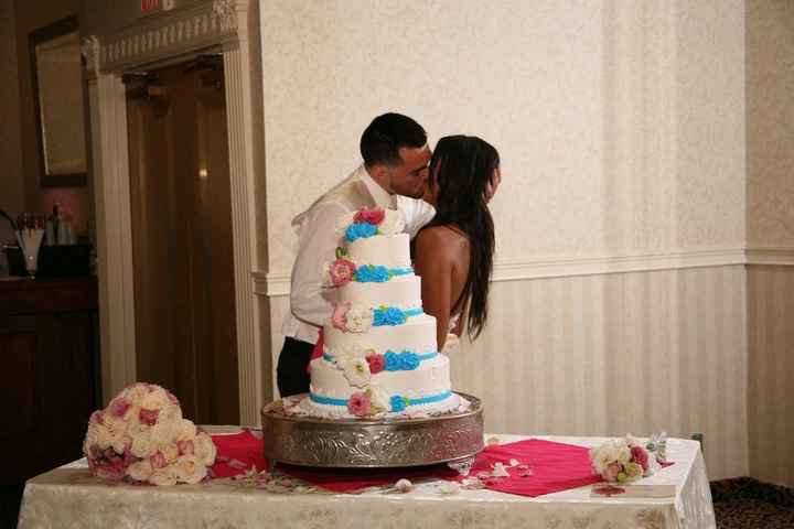 IM MARRIED!!! Some Pics & Advice *Updated* w/ sneak peek Not touched up Professional Pics :) PIC HEA