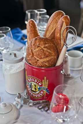 Tall Bread Baskets? Rustic yet Fresh Centerpiece
