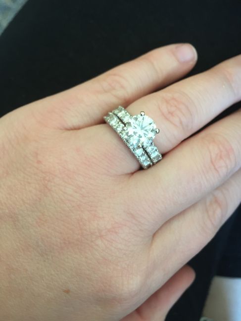 Let's see those beautiful rings lady's!