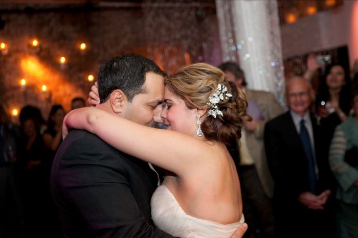 Show off here!  What do you/did you love best about your wedding?  Post pics!  :)