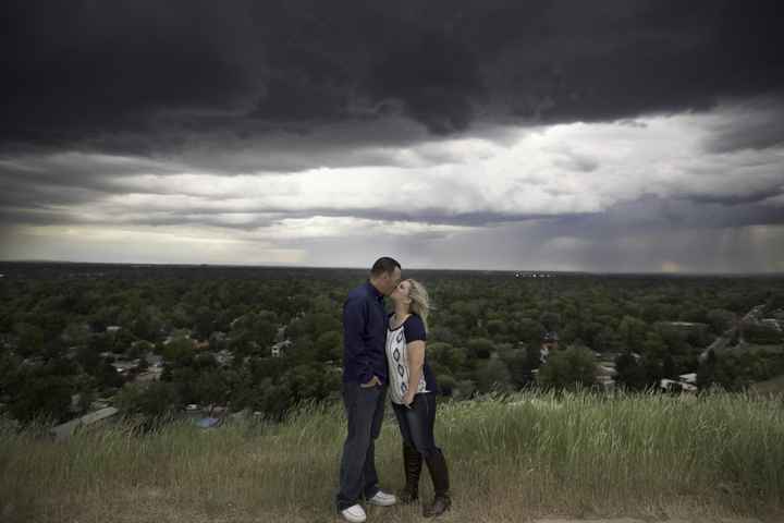 Engagement photo attire