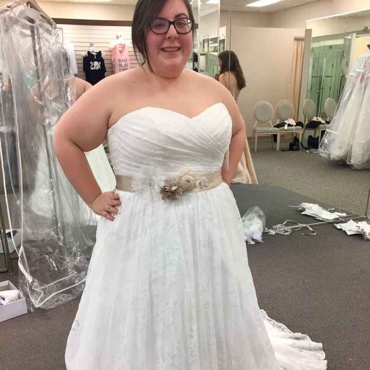 Plus size bride here!