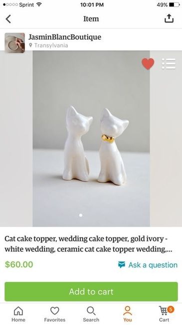 Less traditional cake toppers !?